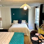 Appartamento Cozy Near Louvre&st Germain Près Aldaro